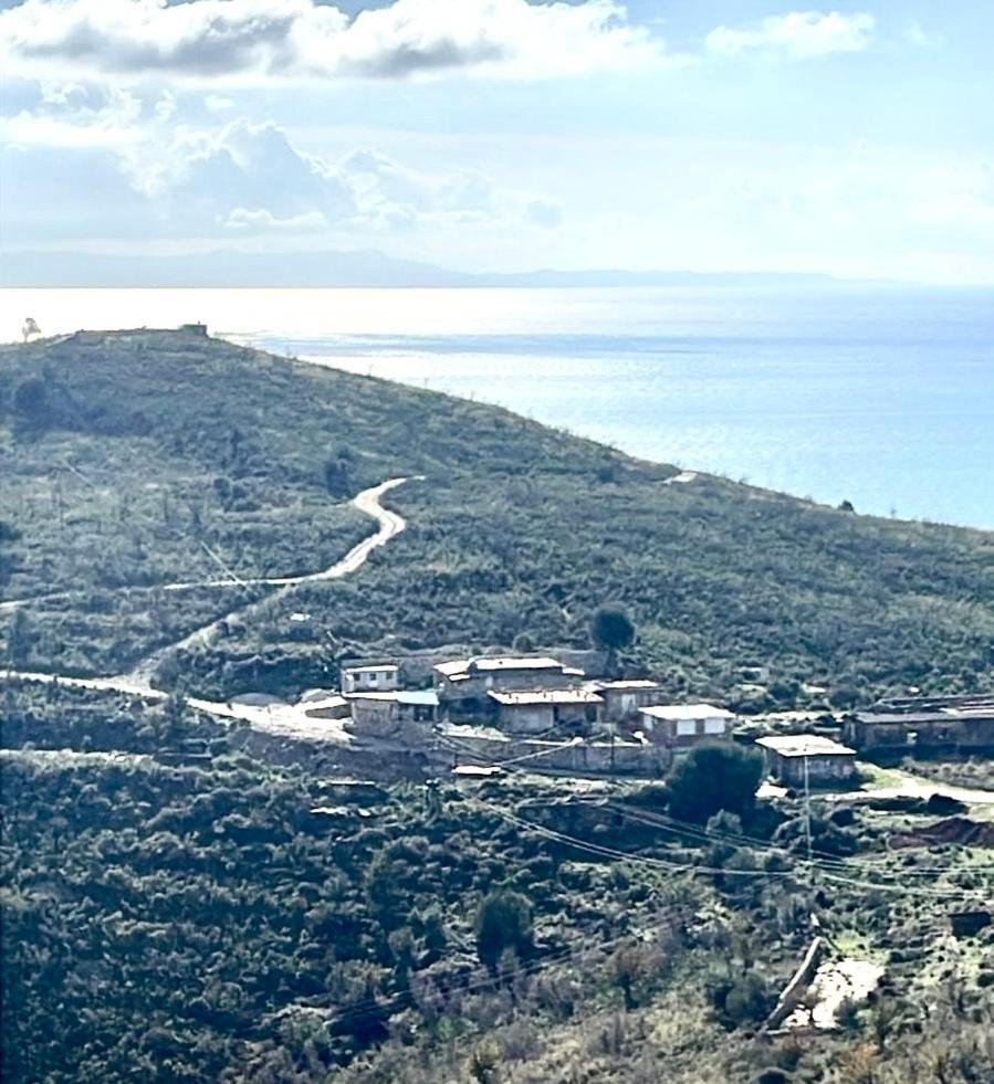 Jardin Miraculeux Otel Himarë Dış mekan fotoğraf