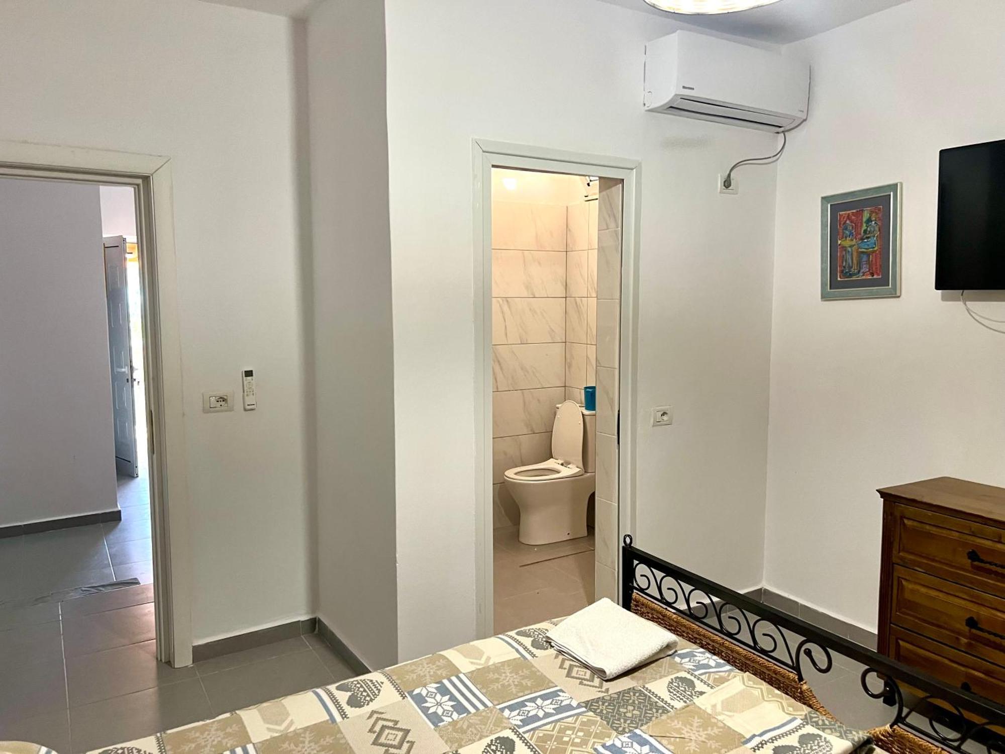 Jardin Miraculeux Otel Himarë Dış mekan fotoğraf