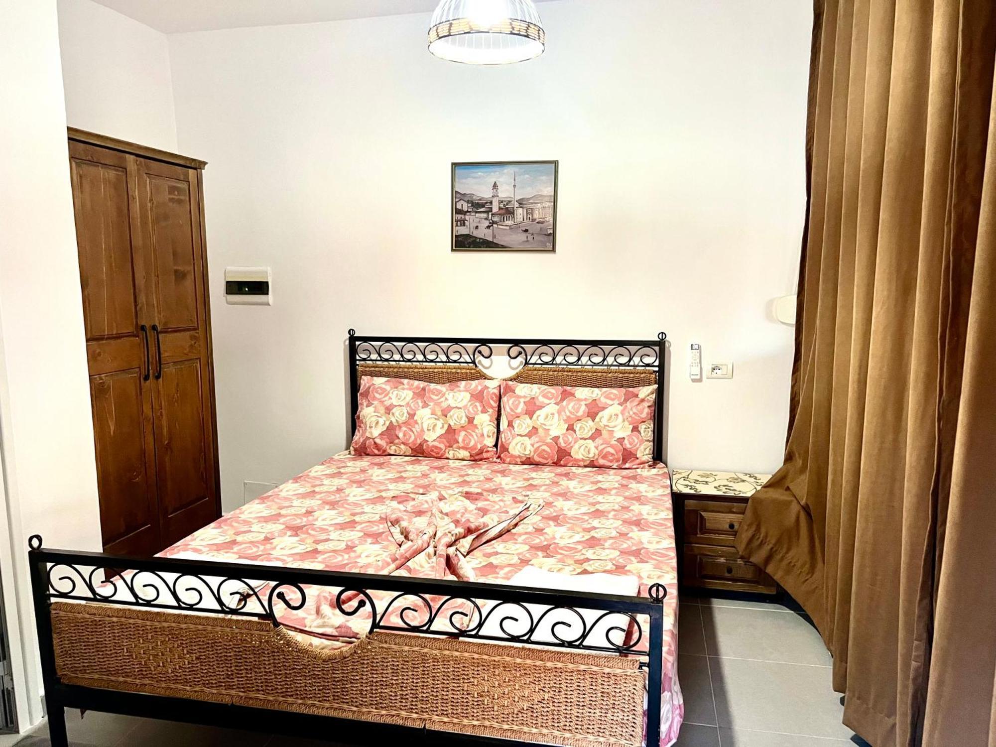 Jardin Miraculeux Otel Himarë Dış mekan fotoğraf
