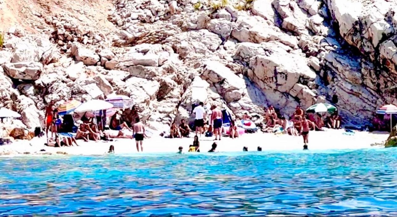 Jardin Miraculeux Otel Himarë Dış mekan fotoğraf