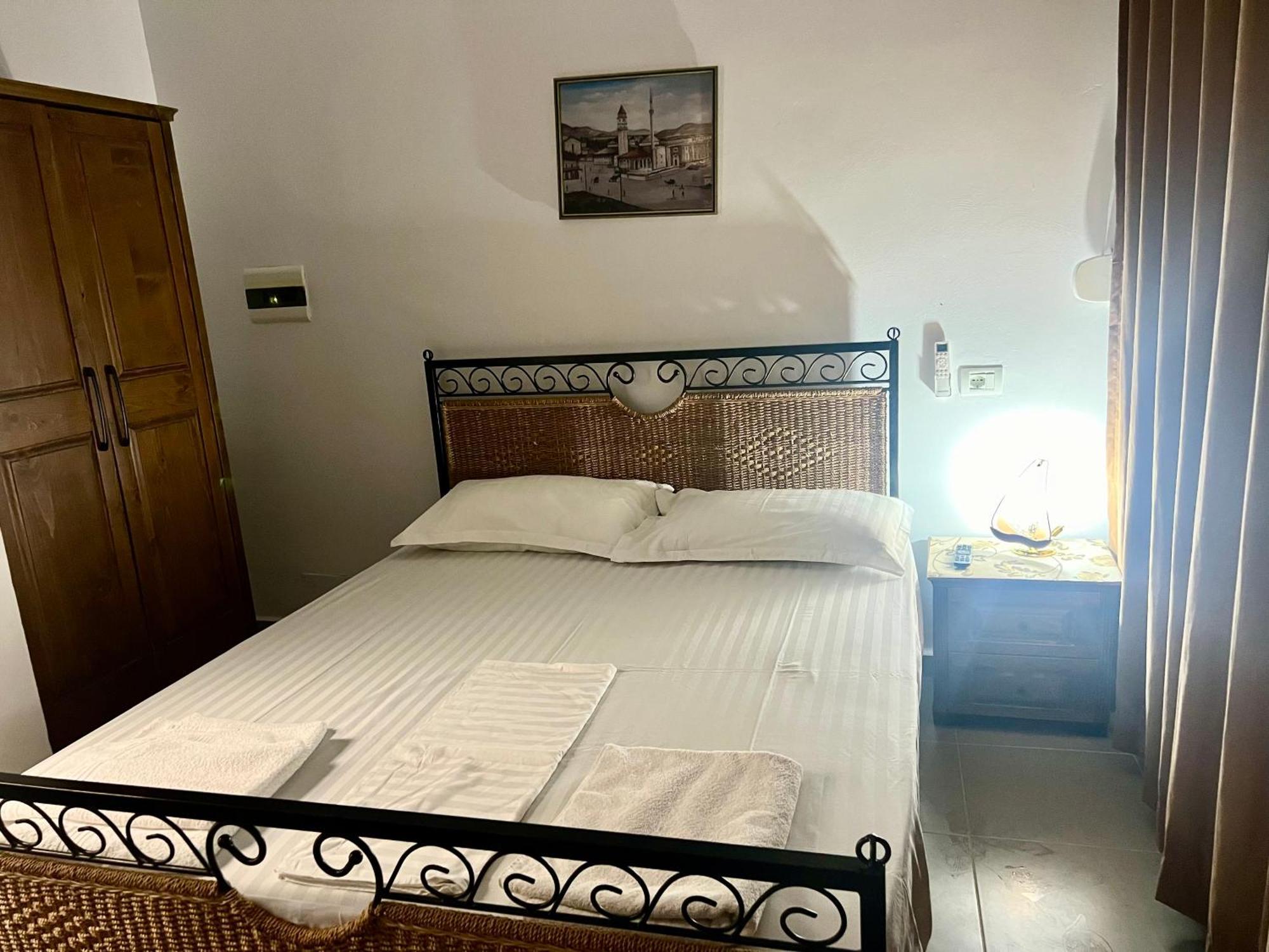Jardin Miraculeux Otel Himarë Dış mekan fotoğraf