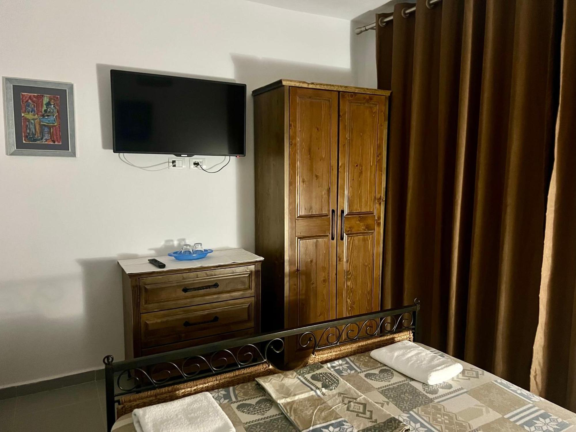 Jardin Miraculeux Otel Himarë Dış mekan fotoğraf